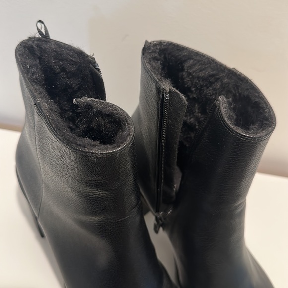 H and M heeled booties worn once !! - Picture 4 of 4